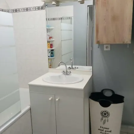 Loue Saison Fréjus